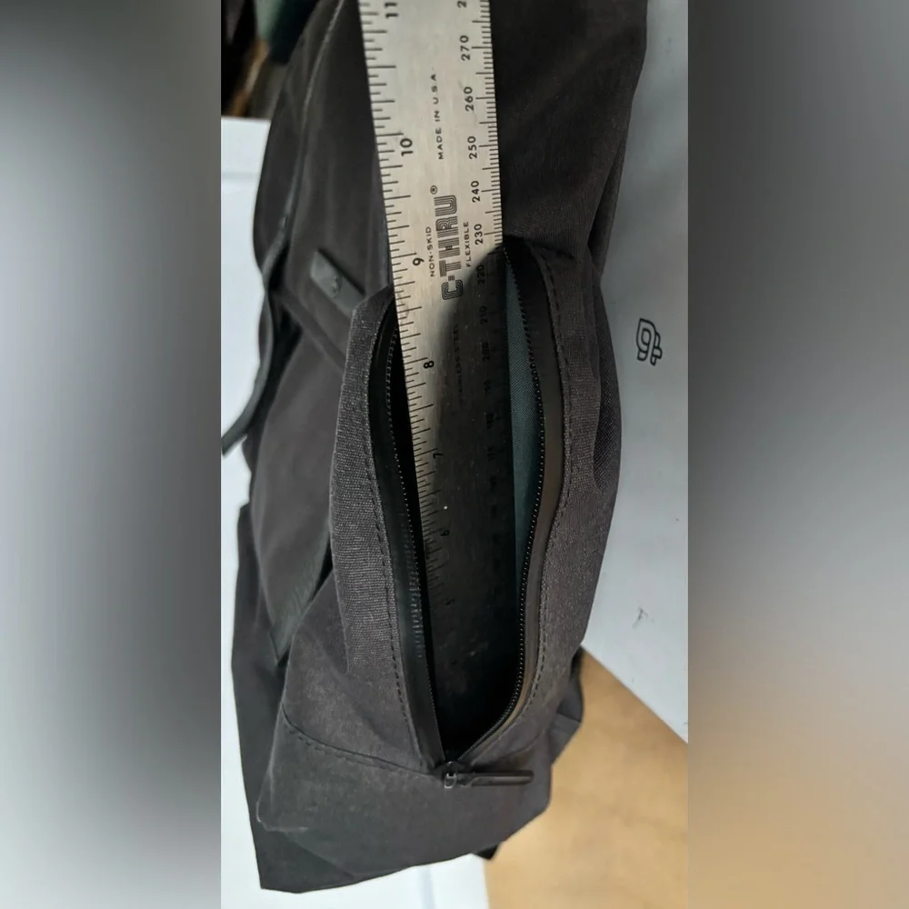 Victorinox Architecture Urban Escalades Flapover Laptop Backpack Grey 16”x11”x4”